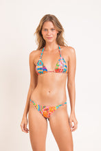 Load image into Gallery viewer, Model Front: Rio De Sol Set Set Love-Trip Tri-Rev Essential-Rev