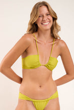Load image into Gallery viewer, Image 05: Rio De Sol Set Set Fluity-Abacateiro Camille Eden