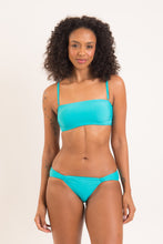 Load image into Gallery viewer, Model Front: Rio De Sol Set Set Nanai Bandeau-Reto Mel-Comfy