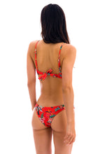 Load image into Gallery viewer, Model Back: Rio De Sol Set Set Wildflowers Bra-Sport Lisboa