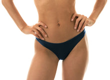 Load image into Gallery viewer, Gallery: Rio De Sol Bottom Bottom Shark Bandeau
