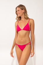 Load image into Gallery viewer, Image 07: Wednesday In Hawaii By Rio De Sol Set Set Guava Ana Isla
