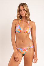 Load image into Gallery viewer, Model Front: Rio De Sol Top Top Cloud Mel
