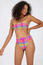 Load image into Gallery viewer, Model Front: Rio De Sol Bottom Bottom Tulip-Garden Hotpant-Cos
