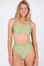 Load image into Gallery viewer, Oliva Bandeau-Reto 套装热裤

