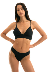 底部 Cloque Preto Tri Cos