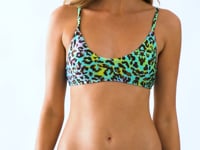 Load and play video in Gallery viewer, Video: Rio De Sol Top Top Morumbi Bralette
