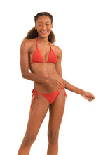 Load image into Gallery viewer, Image 04: Rio De Sol Set Set Malibu-Chili Tri-Inv Cheeky-Tie
