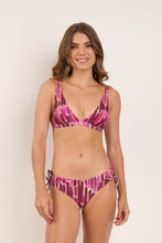 Load image into Gallery viewer, Model Front: Rio De Sol Top Top Shade Alba
